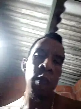 Snapshot of Ger0nim05 chatting on 10/05/25, 05:55 Ger0nim05 online show from 10/05/25, 05:55