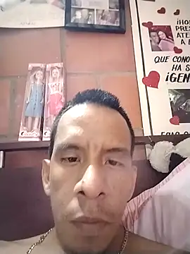 Snapshot of Ger0nim05 chatting on 02/10/26, 03:21 Ger0nim05 online show from 02/10/26, 03:21