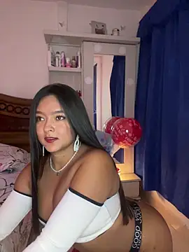 cristina1800 online show from 05/13/26, 03:48
