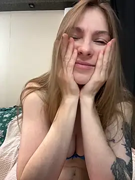 Snapshot of RachelBelI chatting on 03/01/26, 11:40 RachelBelI online show from 03/01/26, 11:40