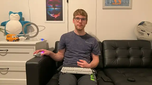 BlueEyedTallGuy94 online show from 12/13/24, 03:38