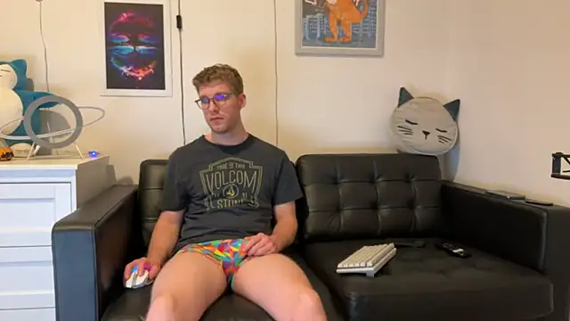 BlueEyedTallGuy94 online show from 12/22/24, 06:17