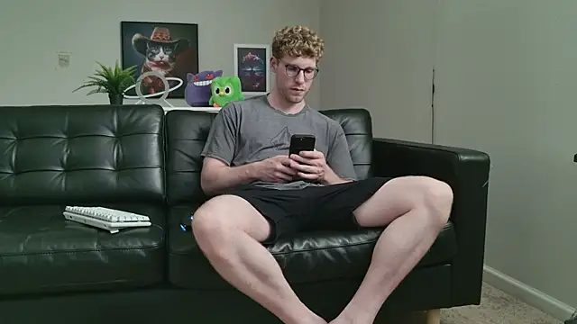 BlueEyedTallGuy94 online show from 09/26/25, 10:36