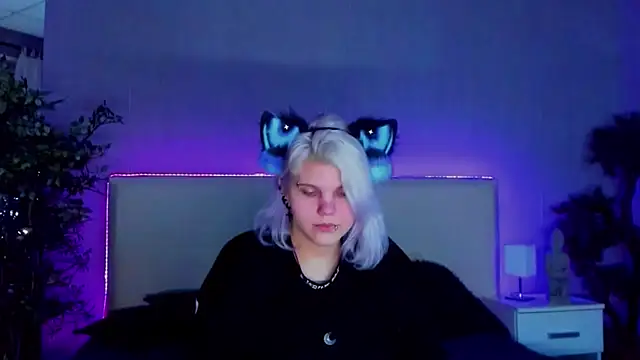 JoannLowe online show from 01/12/25, 08:47