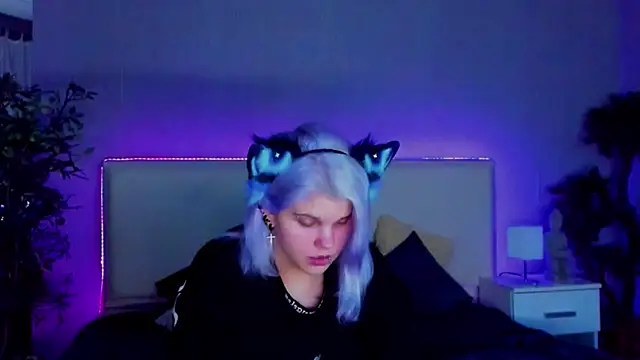 JoannLowe online show from 01/26/25, 08:45