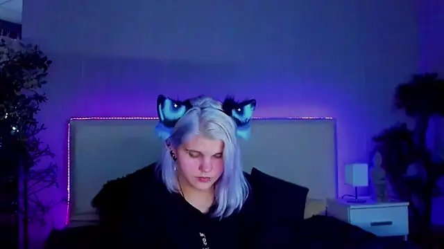 JoannLowe online show from 01/30/25, 11:55