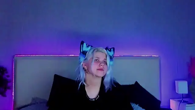 JoannLowe online show from 02/15/25, 12:04