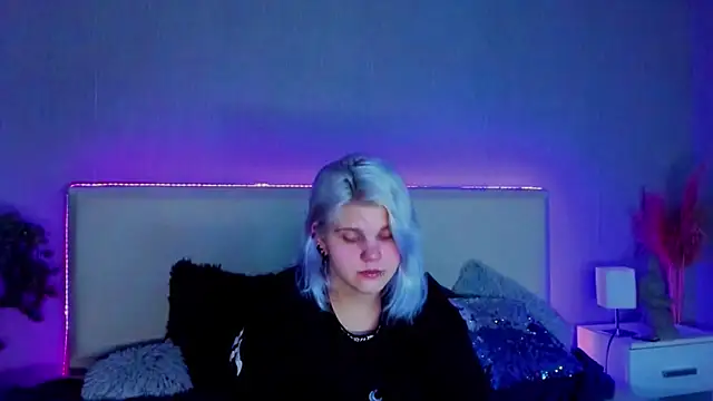 JoannLowe online show from 02/16/25, 01:25