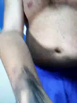 Snapshot of MiamiBang chatting on 03/17/26, 12:41 MiamiBang online show from 03/17/26, 12:41