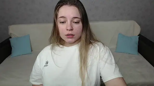 Snapshot of _Sweet_Lana chatting on 01/12/25, 12:23 Sweet Lana online show from 01/12/25, 12:23