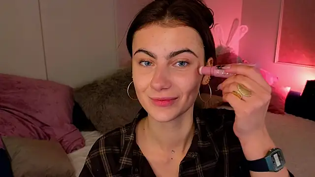 tomorrows day online show from 10/27/25, 09:30