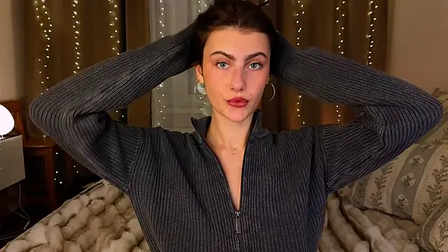 Snapshot of tomorrows_day chatting on 12/16/25, 09:20 tomorrows day online show from 12/16/25, 09:20