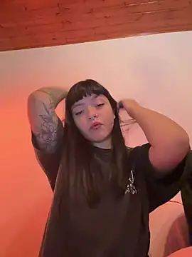 Ashley Chriss online show from 01/23/25, 06:28