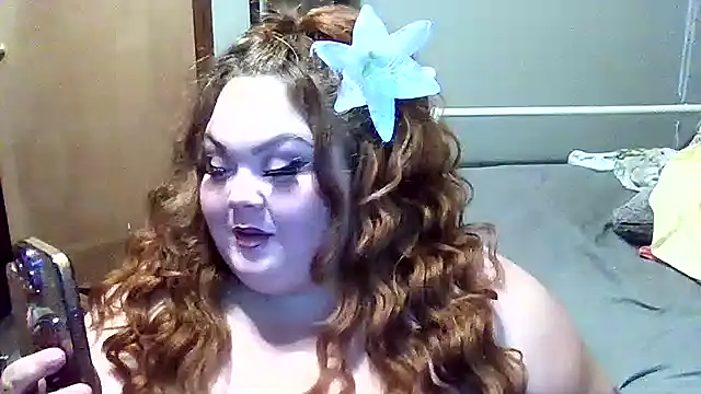 Snapshot of _GodessIsabella_97 chatting on 11/06/25, 08:37 GodessIsabella 97 online show from 11/06/25, 08:37