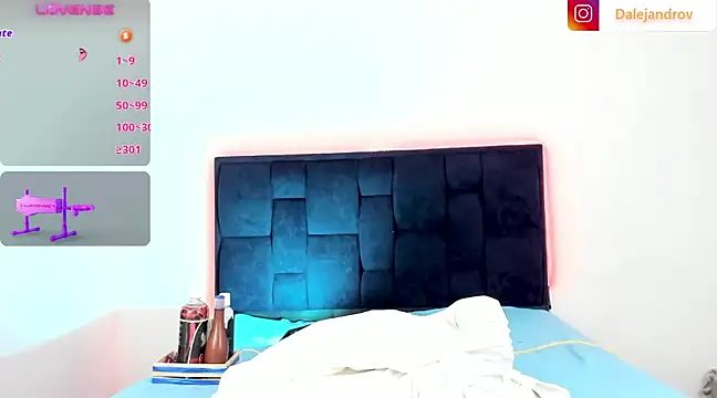 Dalejandr0 online show from 12/06/24, 01:18