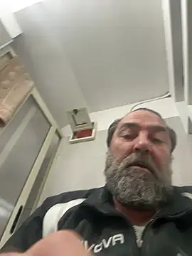 Snapshot of ros217 chatting on 03/03/26, 03:07 ros217 online show from 03/03/26, 03:07