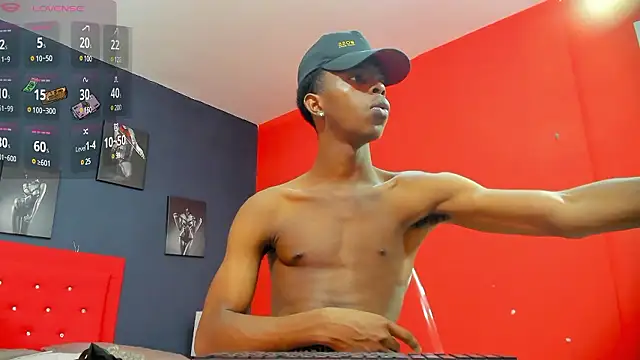 Snapshot of OraineBarrett chatting on 12/06/24, 08:40 OraineBarrett online show from 12/06/24, 08:40