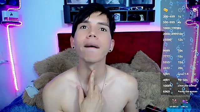 Snapshot of Tayson_Rivers chatting on 01/11/25, 01:27 Tayson Rivers online show from 01/11/25, 01:27