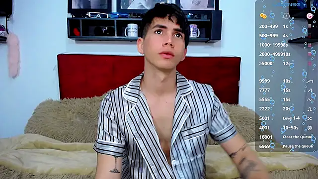 Snapshot of Tayson_Rivers chatting on 01/27/25, 09:33 Tayson Rivers online show from 01/27/25, 09:33