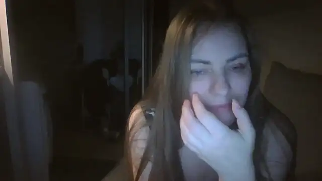 AnnaDiamond1 online show from 09/30/25, 09:20