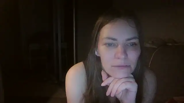 AnnaDiamond1 online show from 10/17/25, 10:12