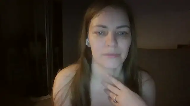 AnnaDiamond1 online show from 01/06/26, 12:36