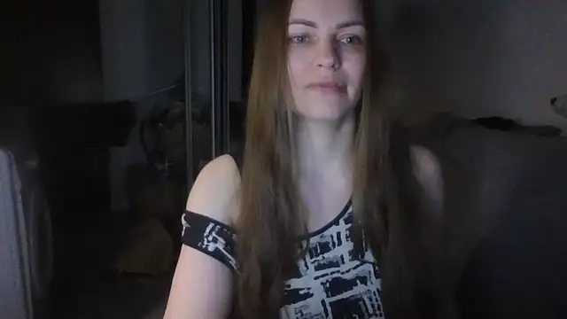 Snapshot of AnnaDiamond1 chatting on 05/22/26, 08:58 AnnaDiamond1 online show from 05/22/26, 08:58