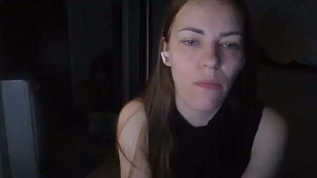 Snapshot of AnnaDiamond1 chatting on 05/31/26, 12:52 AnnaDiamond1 online show from 05/31/26, 12:52