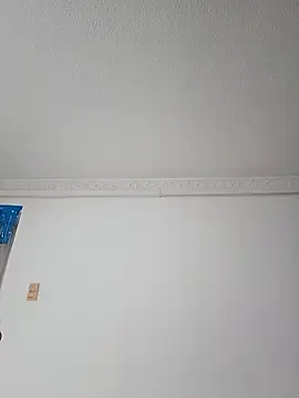 Siriss boyrag online show from 10/25/25, 11:40