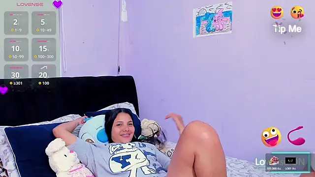 sara mendez2 online show from 11/20/25, 11:37