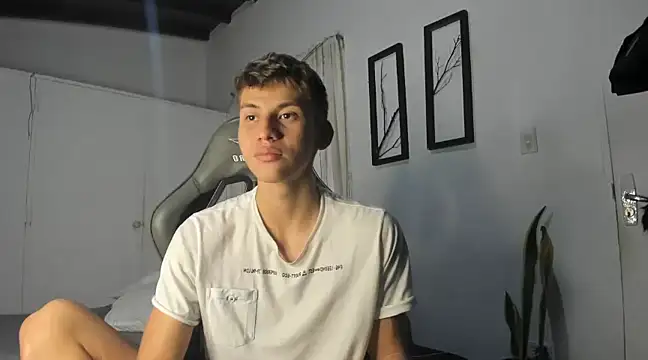 Snapshot of miguel_hz chatting on 02/03/25, 09:07 miguel hz online show from 02/03/25, 09:07