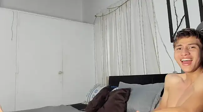 Snapshot of miguel_hz chatting on 02/22/25, 09:59 miguel hz online show from 02/22/25, 09:59