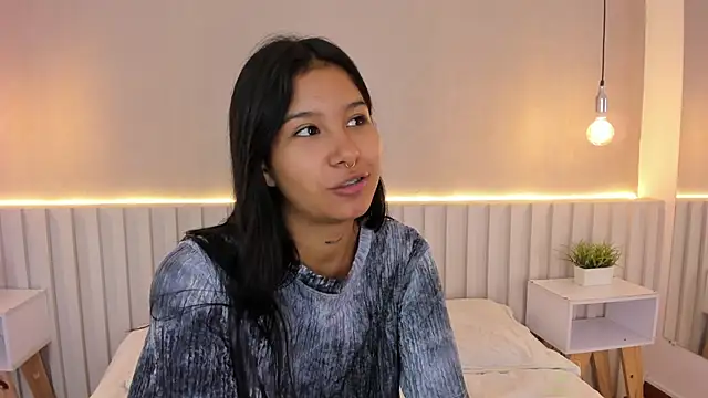 Aida moreno online show from 02/15/25, 11:06