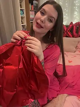 Snapshot of Ragdoll131 chatting on 02/13/25, 10:22 Ragdoll131 online show from 02/13/25, 10:22