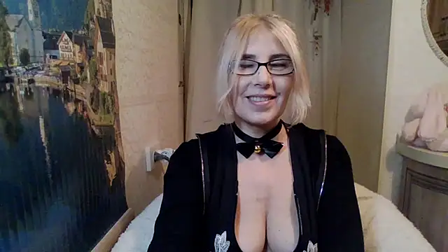 Snapshot of sweet_raspberry chatting on 01/14/25, 04:40 sweet raspberry online show from 01/14/25, 04:40