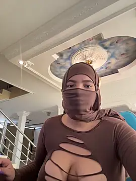 Snapshot of malak_nanyy chatting on 04/04/26, 02:58 malak nanyy online show from 04/04/26, 02:58