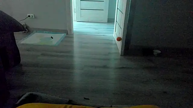 Snapshot of foxy_blond chatting on 04/13/26, 01:11 foxy blond online show from 04/13/26, 01:11