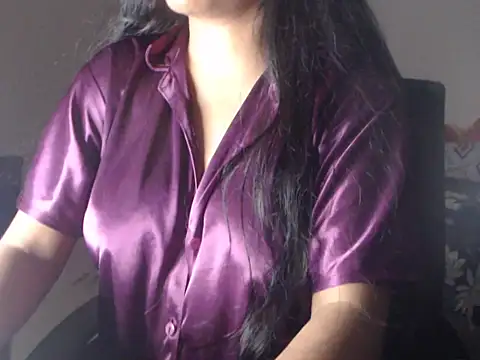 Snapshot of DevilErin chatting on 11/06/25, 01:23 DevilErin online show from 11/06/25, 01:23