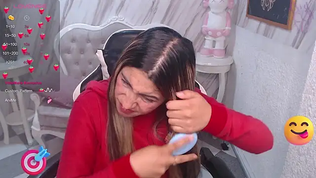 Snapshot of Valerie_b chatting on 03/14/25, 11:01 Valerie b online show from 03/14/25, 11:01