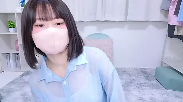 Snapshot of Im_Yu-na chatting on 03/16/25, 01:27 Im Yu-na online show from 03/16/25, 01:27