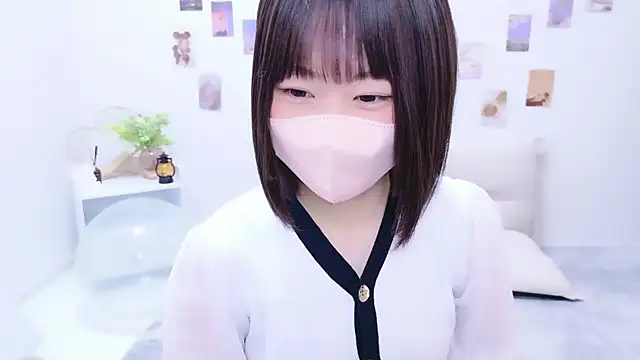 Snapshot of Im_Yu-na chatting on 11/03/25, 06:36 Im Yu-na online show from 11/03/25, 06:36