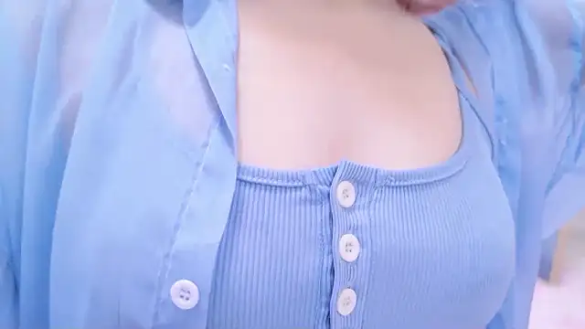 Snapshot of Im_Yu-na chatting on 11/29/25, 09:29 Im Yu-na online show from 11/29/25, 09:29