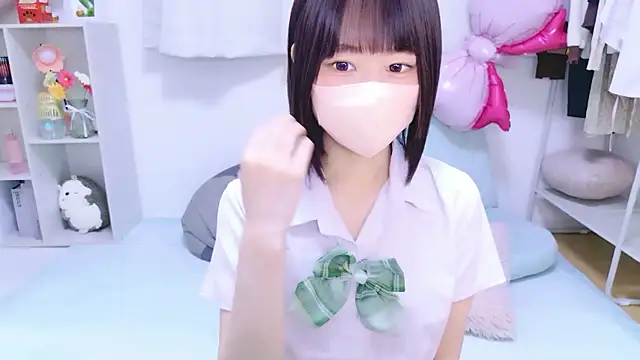 Snapshot of Im_Yu-na chatting on 05/20/26, 01:50 Im Yu-na online show from 05/20/26, 01:50