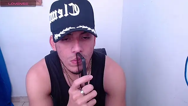 Snapshot of JackOcean chatting on 10/05/25, 06:17 JackOcean online show from 10/05/25, 06:17