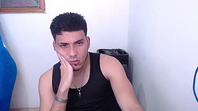 Snapshot of JackOcean chatting on 10/06/25, 08:50 JackOcean online show from 10/06/25, 08:50