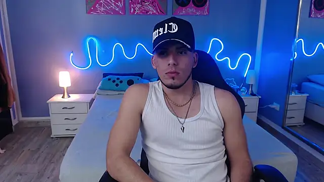 Snapshot of JackOcean chatting on 10/11/25, 09:13 JackOcean online show from 10/11/25, 09:13