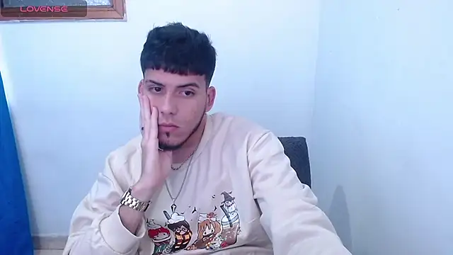 Snapshot of JackOcean chatting on 10/22/25, 09:36 JackOcean online show from 10/22/25, 09:36