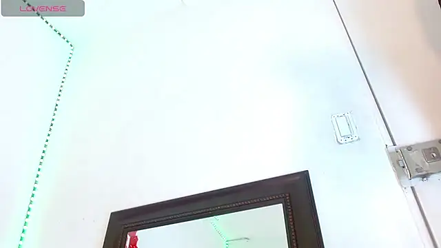 Snapshot of margiesfunnyhot303av chatting on 12/21/24, 06:30 margiesfunnyhot303av online show from 12/21/24, 06:30