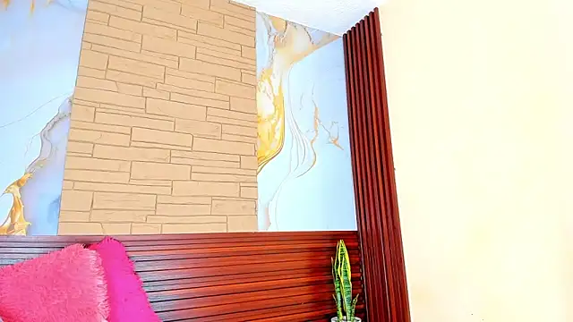 Snapshot of margiesfunnyhot303av chatting on 10/11/25, 12:32 margiesfunnyhot303av online show from 10/11/25, 12:32