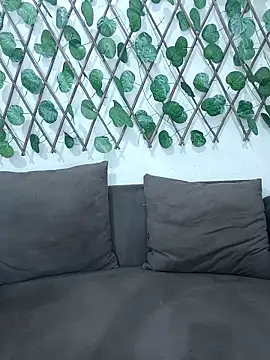 Bold-Cat online show from 09/21/25, 05:58